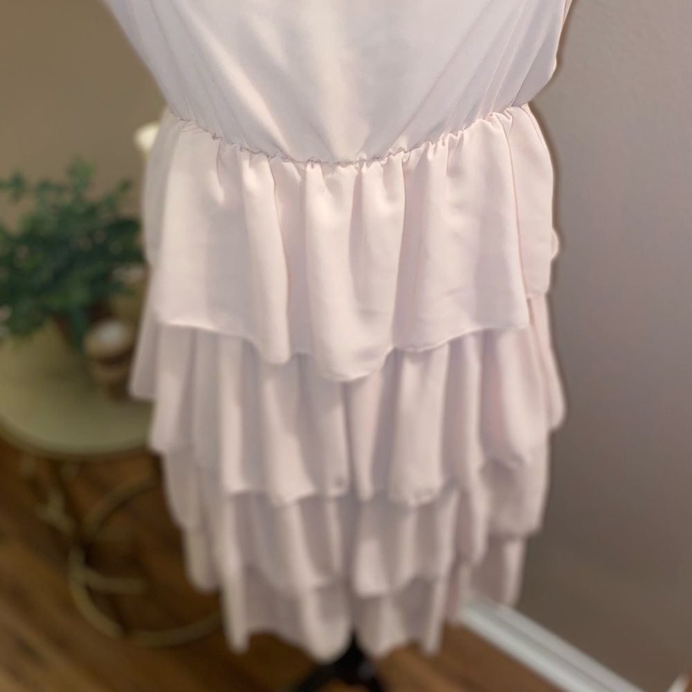 NEW COLLECTION CREAM RUFFLE DRESS - Picture 5 of 8